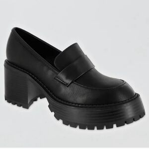 NWT MIA Dalilah Platform Black  Loafer 7.5